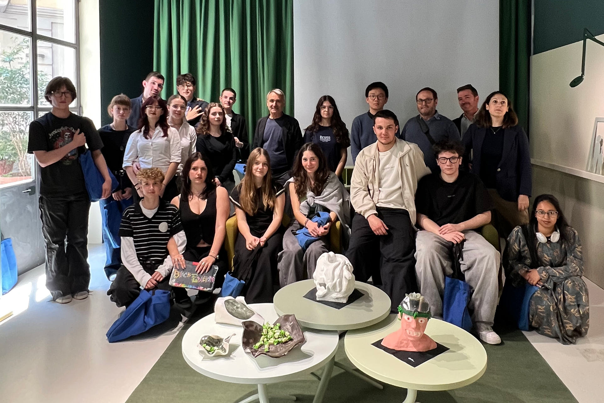Lo showroom DVO Sitland apre le porte ai giovani talenti
